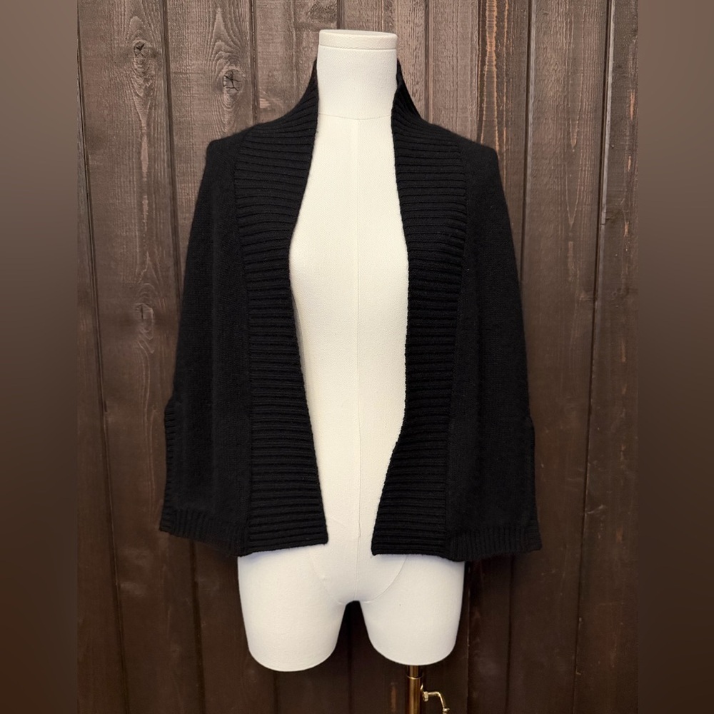 Henri Bendel Black 100% Cashmere Wrap Shawl Sweater w/Pockets Holiday Formal OS